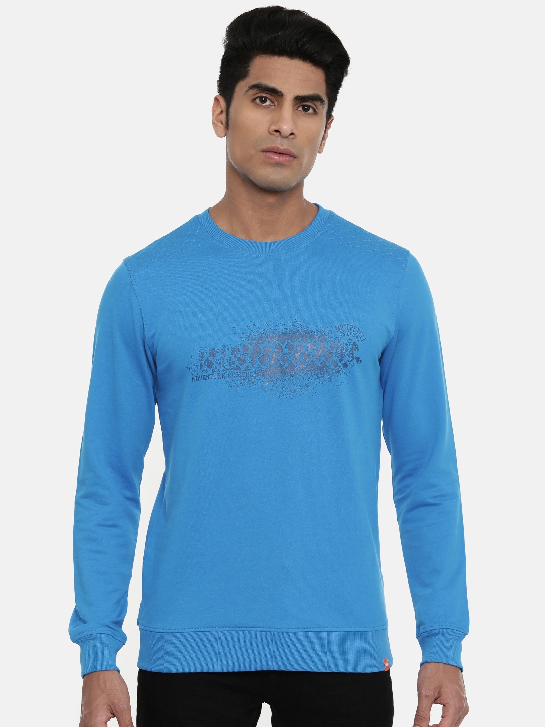 

Wildcraft Men Blue Printed Sweatshirt