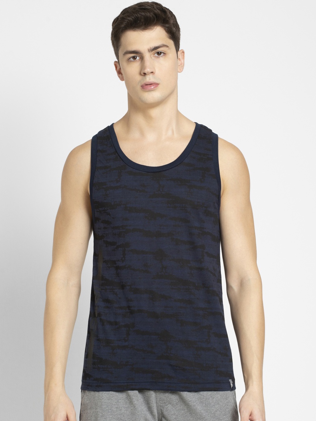 

Jockey Men Navy Blue Printed Basic Top 9928-0105-NVYPR
