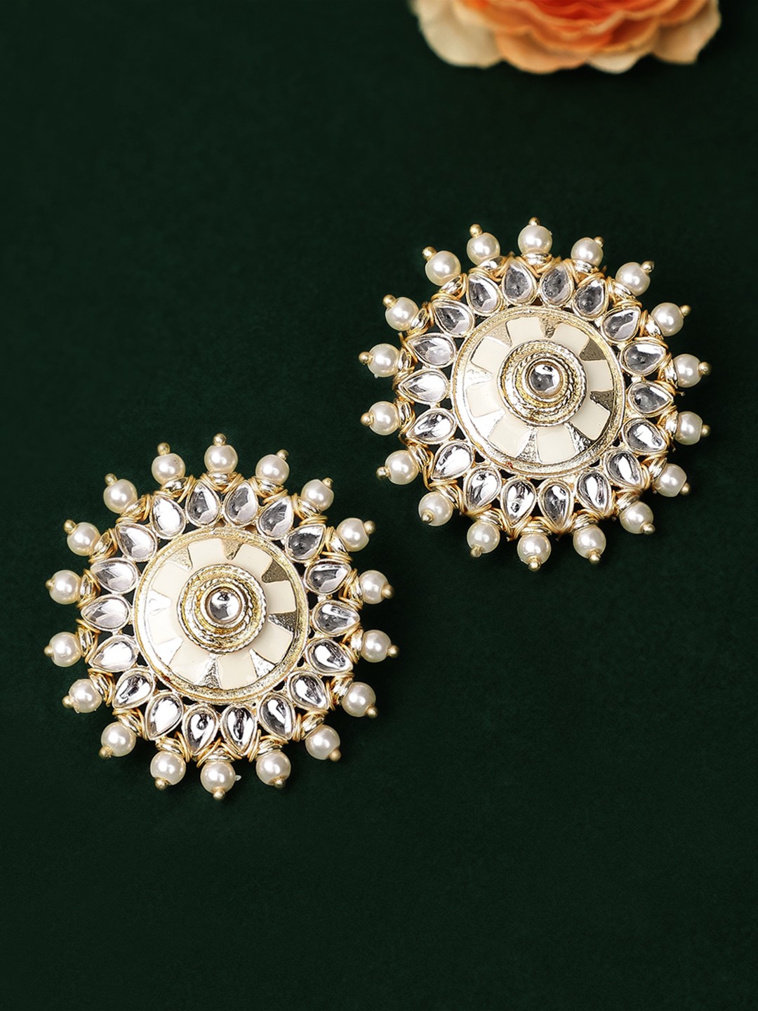 

Rubans Gold-Plated & White Enamelled Handpainted Floral Studs
