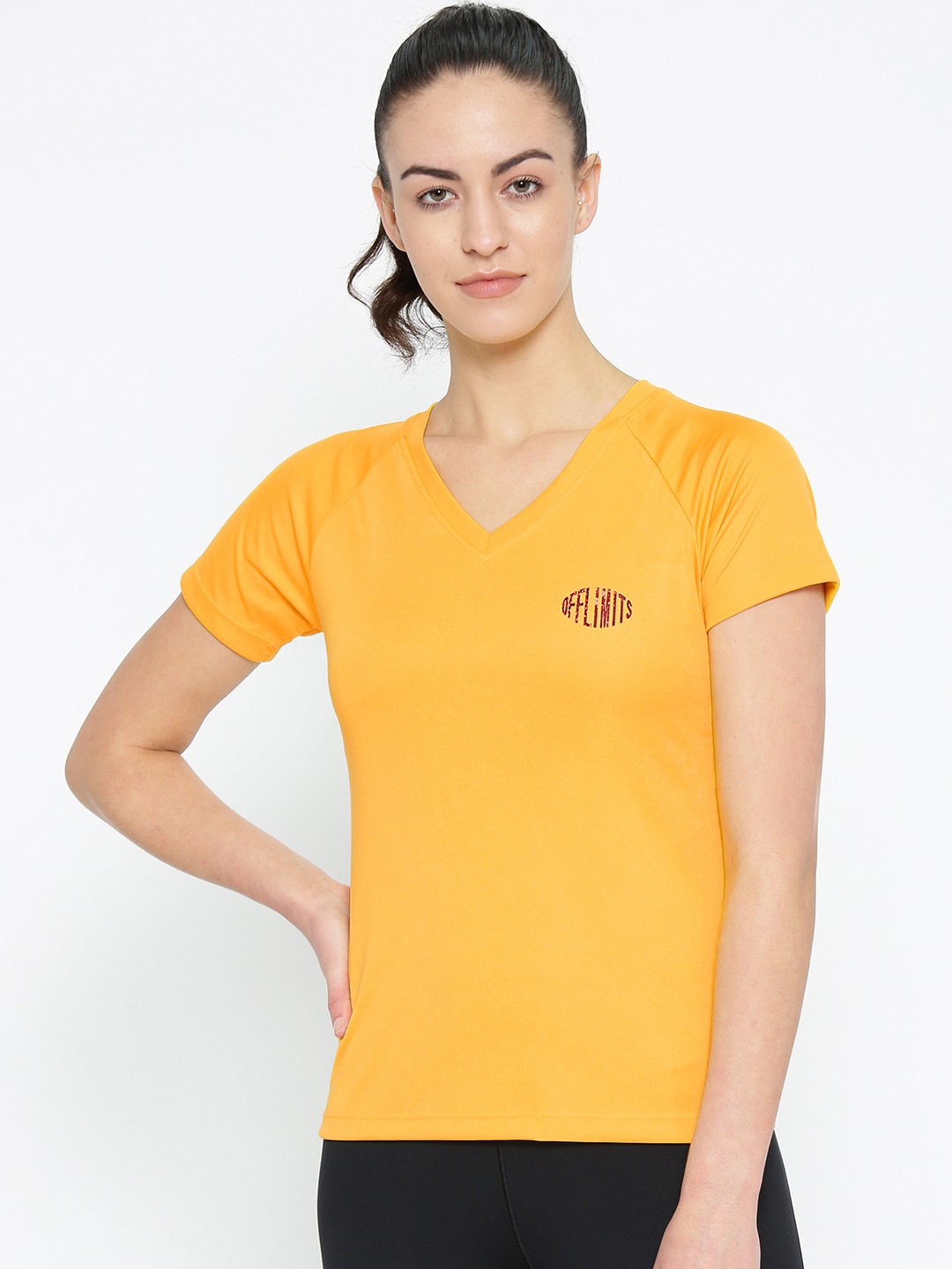 

OFF LIMITS Women Mustard Yellow Solid V-Neck Training T-shirt