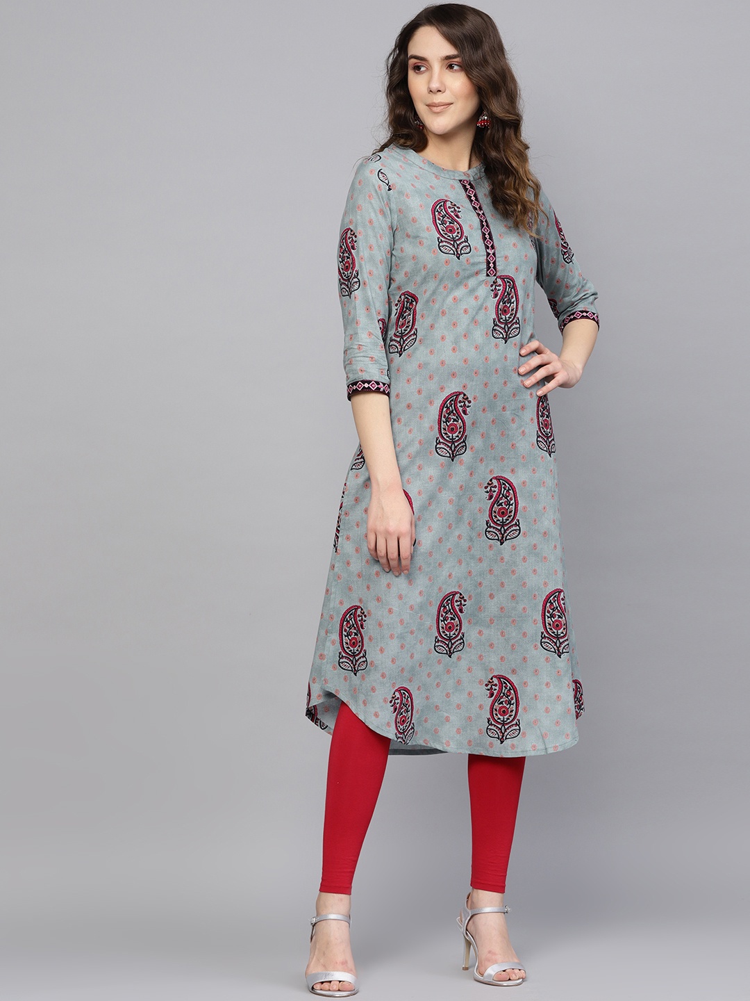 

Rain & Rainbow Women Grey & Pink Paisley Printed A-Line Kurta