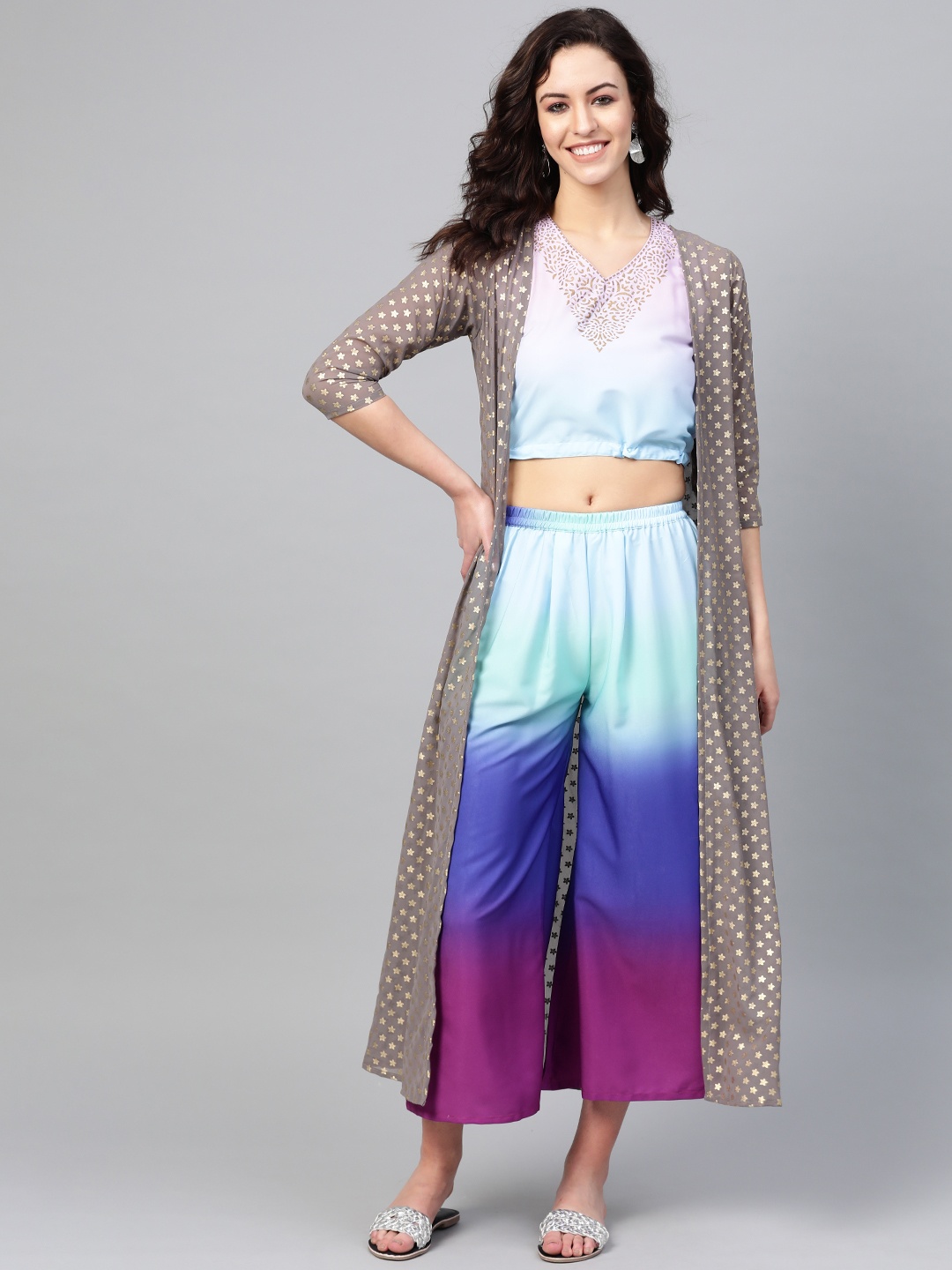 

Ahalyaa Women Blue & Charcoal Grey Ombre Print Kurta with Palazzos & Ethnic Jacket, Pink