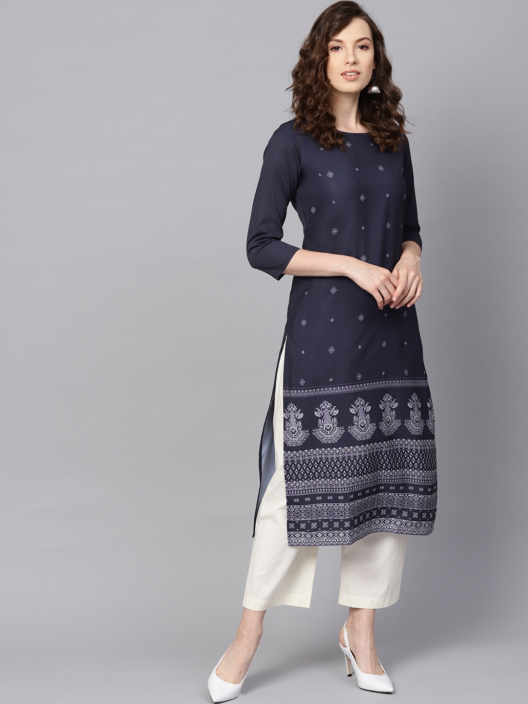 

AHIKA Women Navy Blue & Off-White Printed Straight Kurta