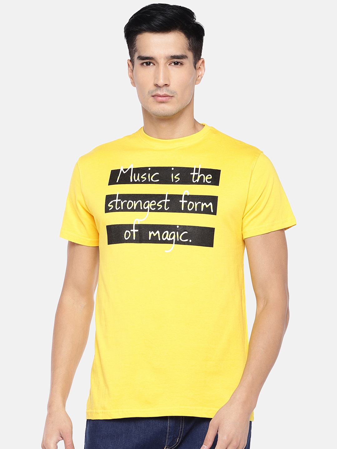 

Globus Men Yellow Printed Round Neck T-shirt