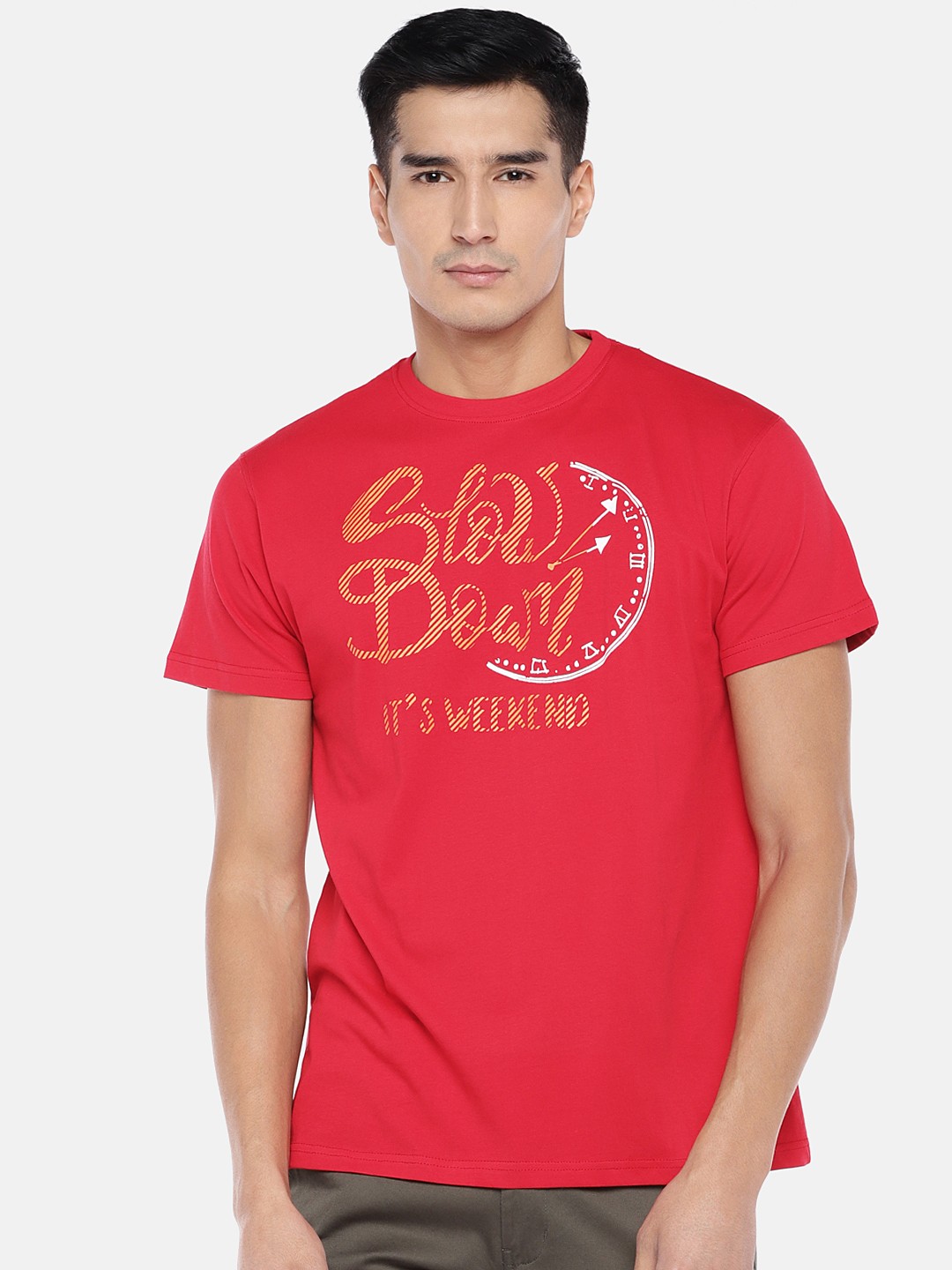 

Globus Men Red Printed Round Neck T-shirt