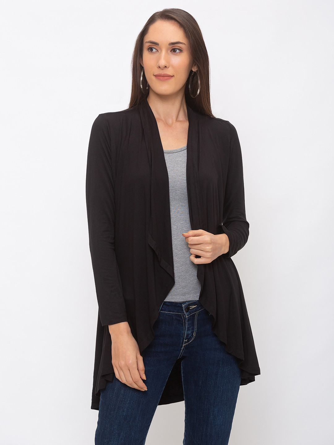 

Globus Women Black Solid Open Front Shrug