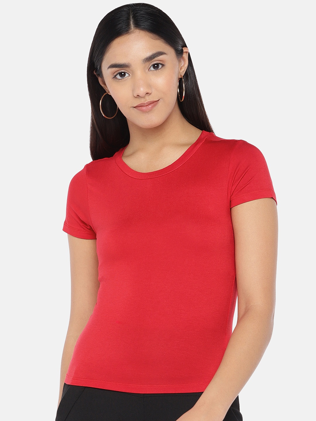 

Globus Women Red Solid Top