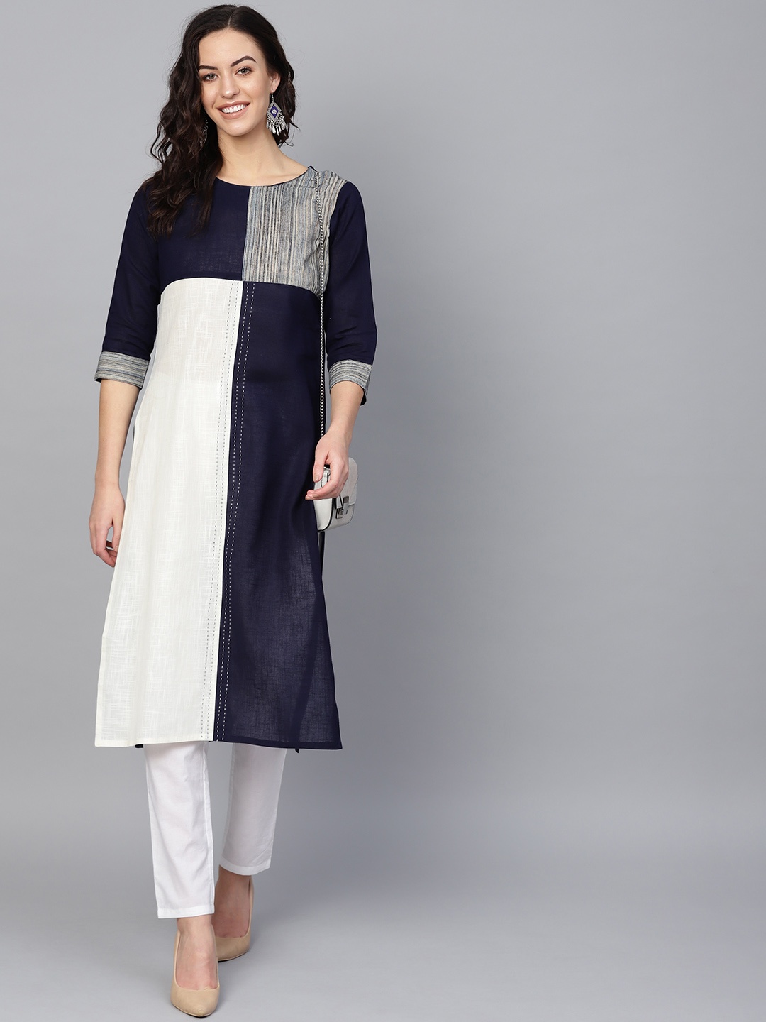

KSUT Women Navy Blue & Off-White Colourblocked Straight Kurta