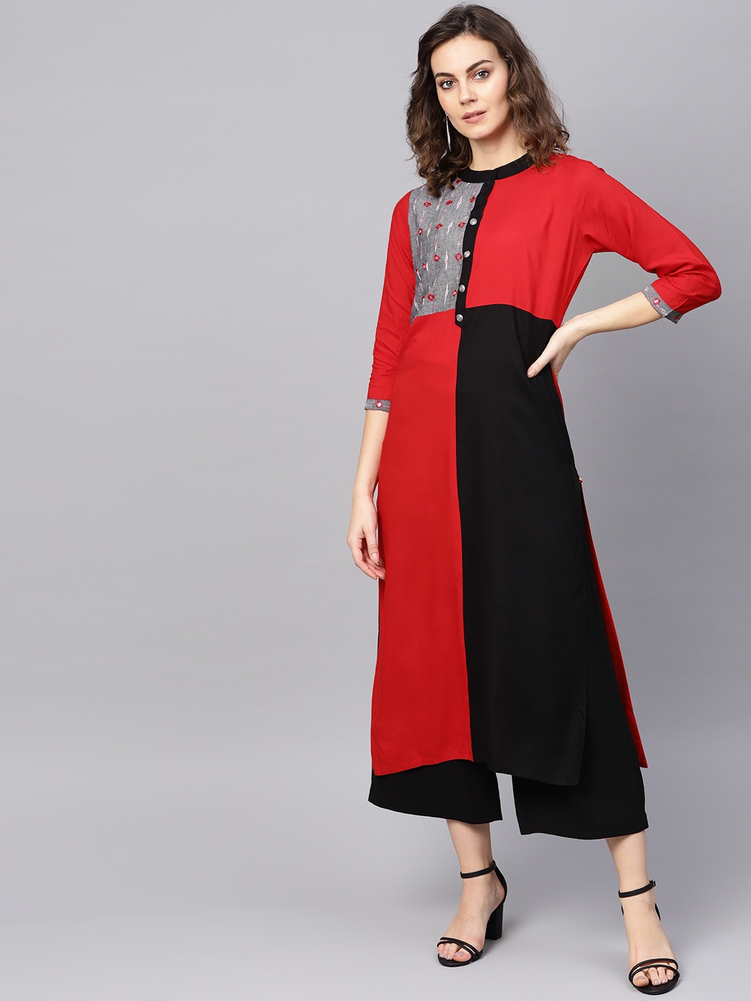 

KSUT Women Red & Black Ikat Handloom Colourblocked Straight Kurta