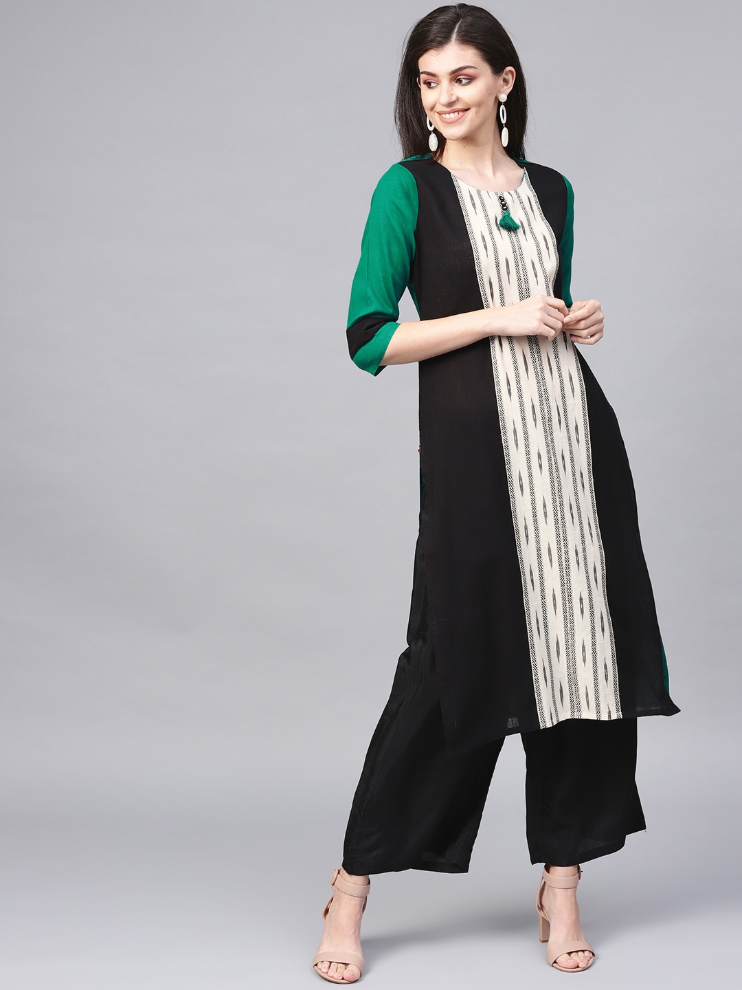 

KSUT Women Black & Green Woven Design Straight Kurta