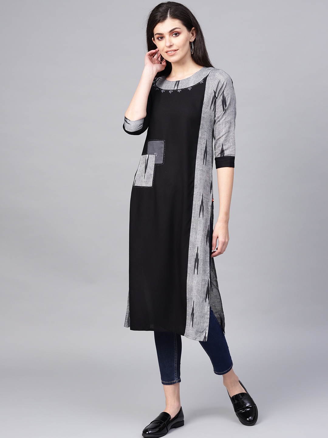 

KSUT Women Black & Charcoal Grey Colourblocked Ikat Straight Kurta