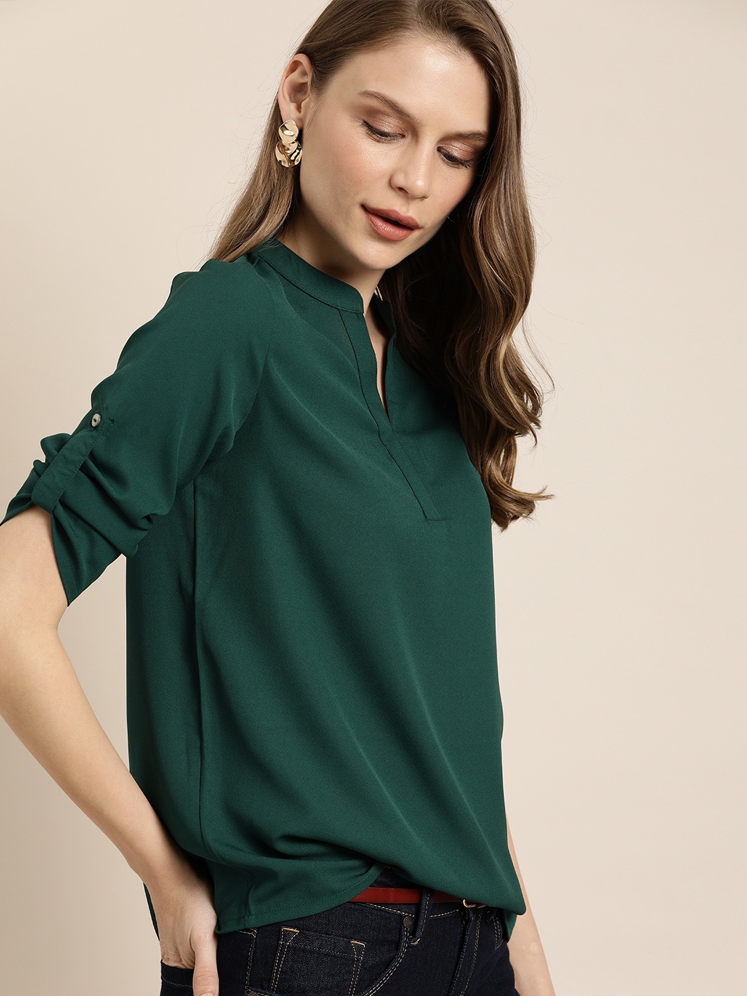 

her by invictus Green Top With Roll-Up Sleeves