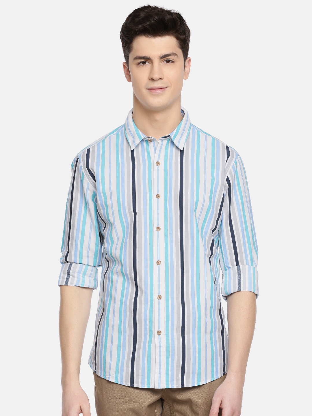 

Pepe Jeans Men White & Blue Slim Fit Striped Casual Shirt