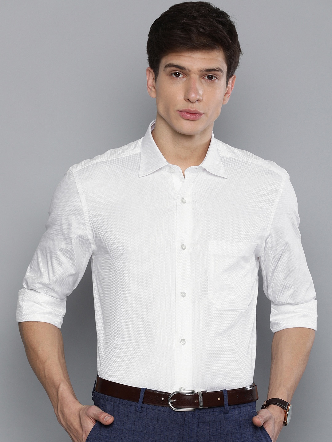 

Louis Philippe Men White Classic Fit Self Design Formal Shirt