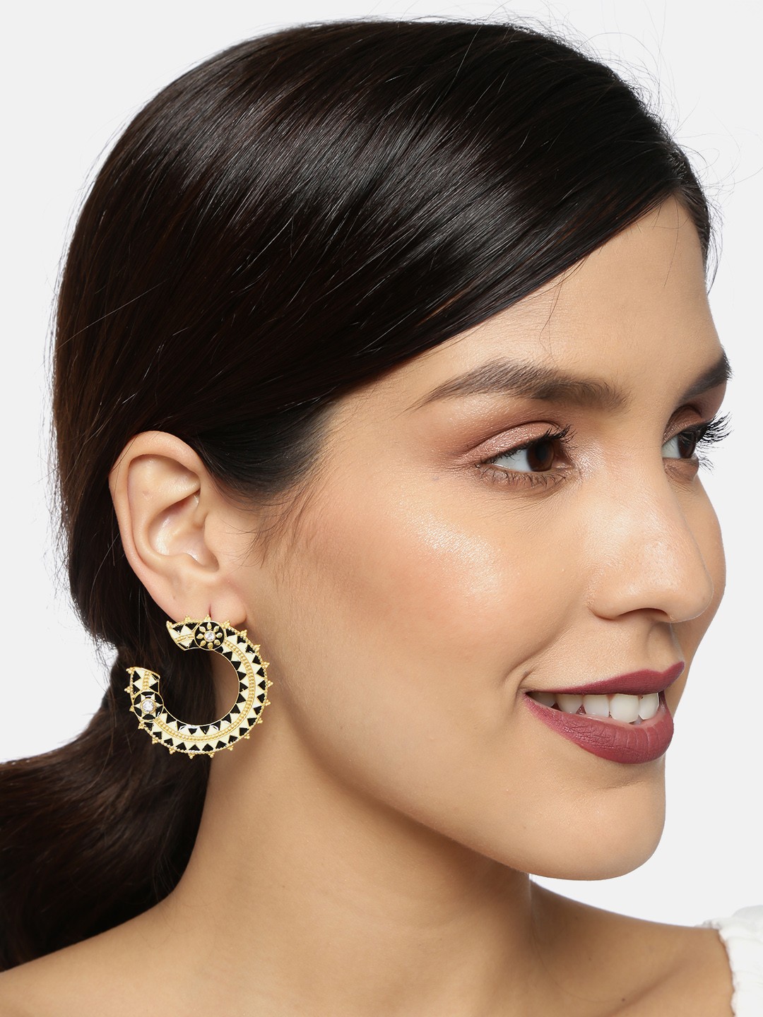 

Ayesha Cream-Coloured & Black Gold-Plated Ethnic Engraved Oversized Ethnic Stud Earrings