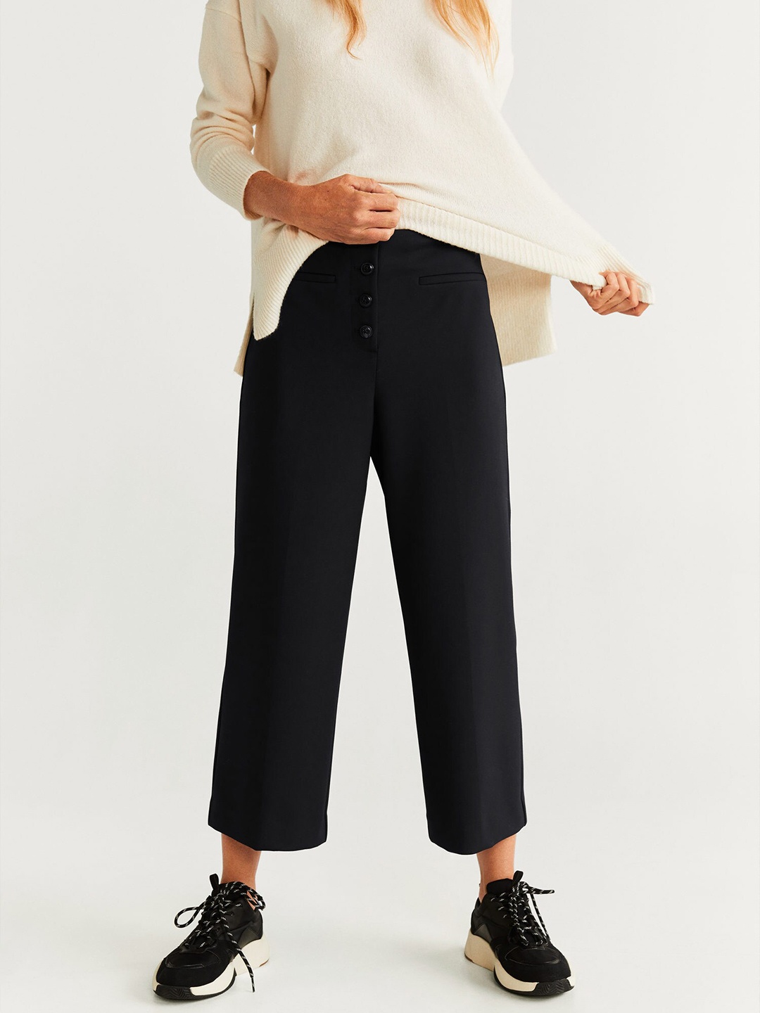 

MANGO Women Black Regular Fit Solid Cropped Parallel Trousers