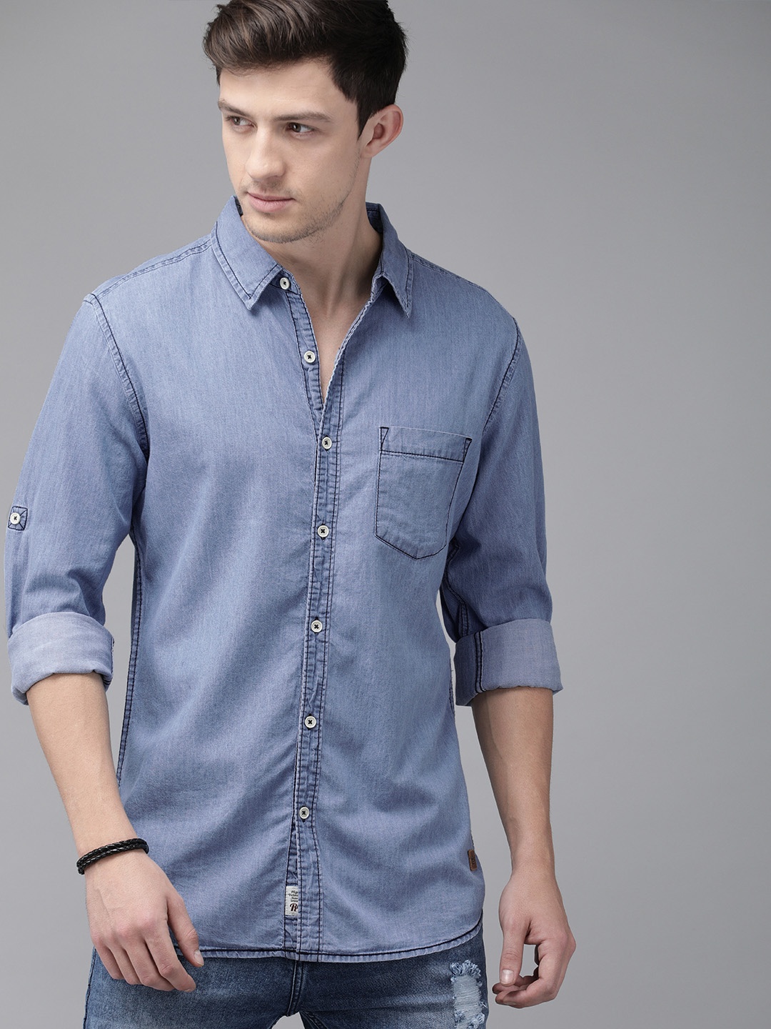 

The Roadster Lifestyle Co Men Blue Regular Fit Solid Casual Shirt