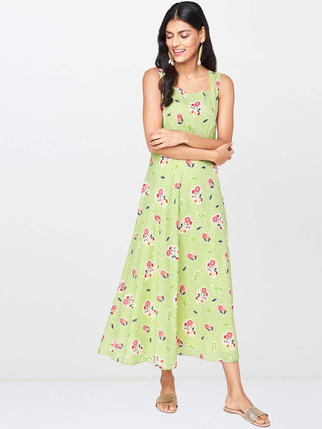 

Global Desi Women Green Printed Maxi Dress