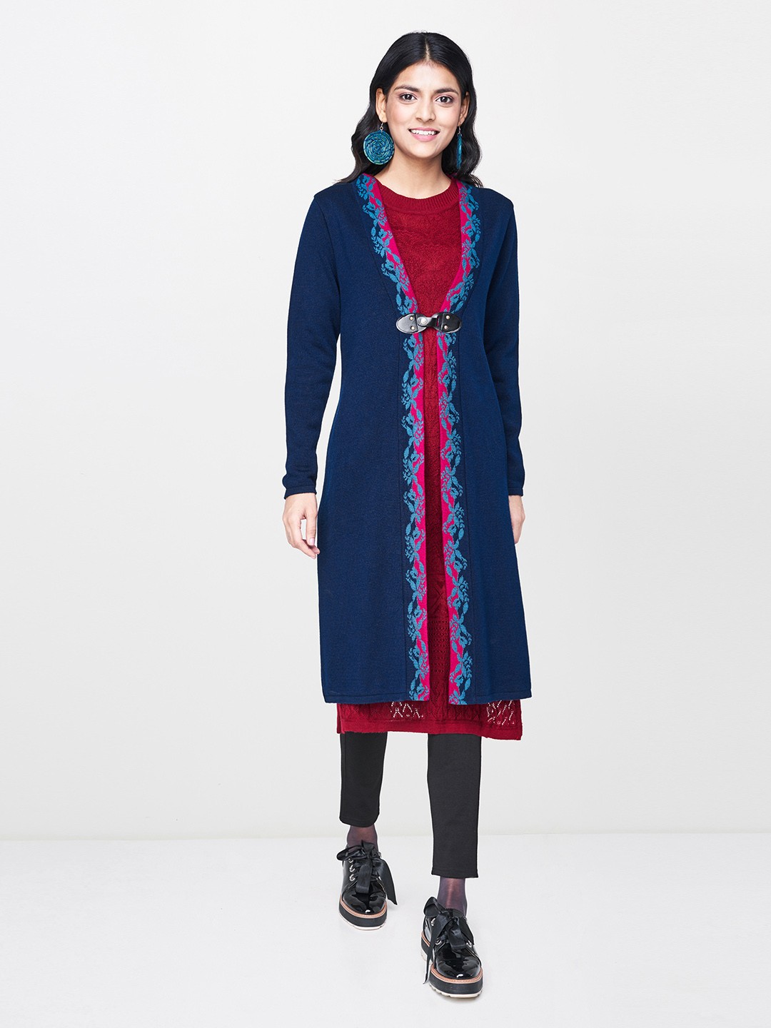 

Global Desi Women Blue Printed Open Front Shrug