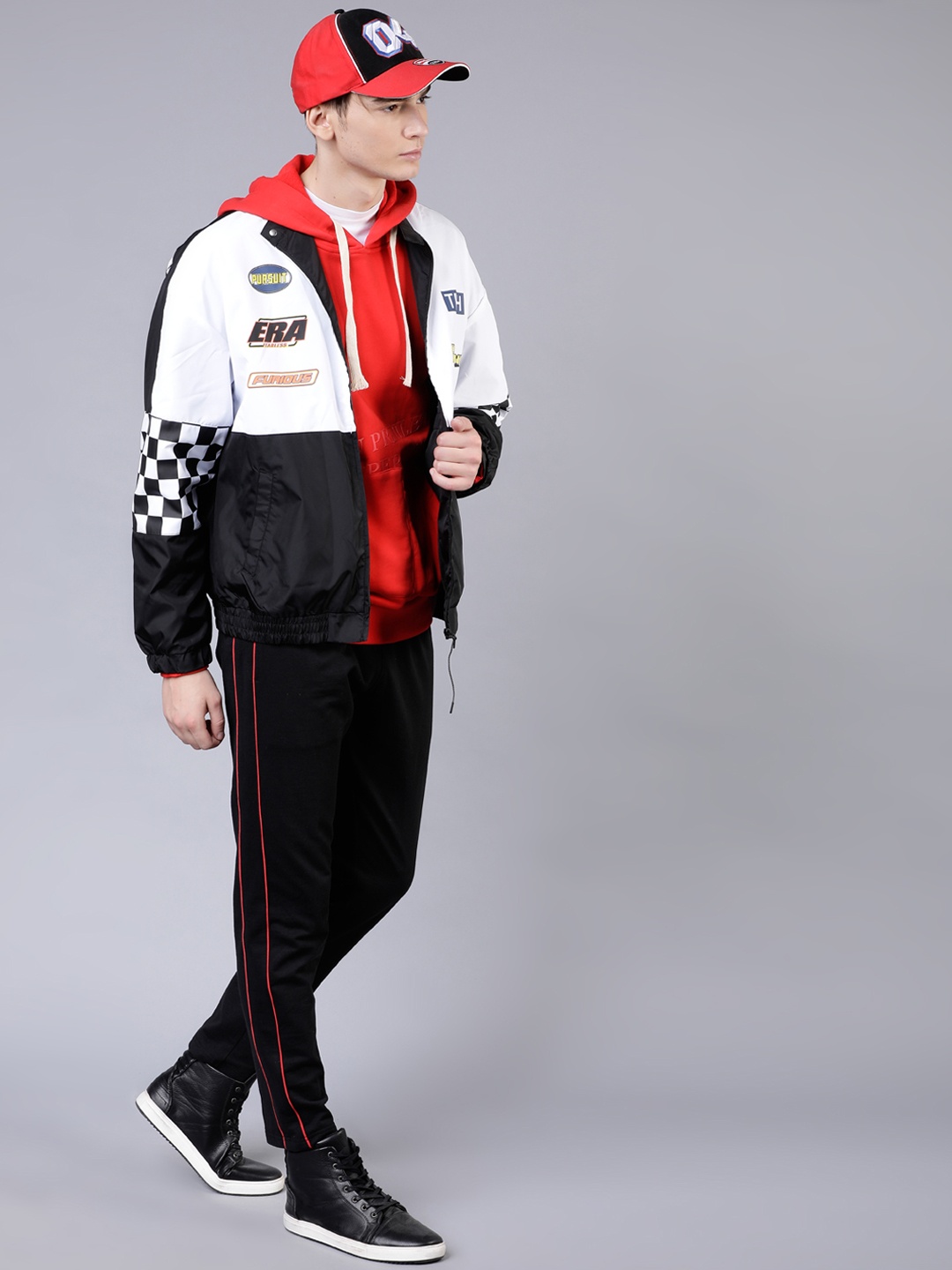 

LOCOMOTIVE Men Black Solid Slim-Fit Trackpants
