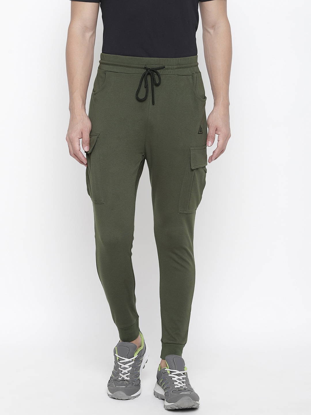 

Aesthetic Bodies Men Olive Green Slim Fit Solid Joggers