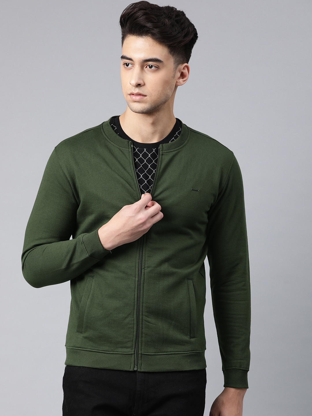 

Van Heusen Men Olive Green Solid Sweatshirt