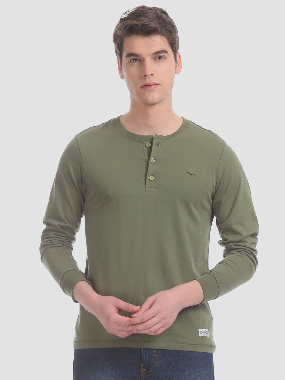 

Flying Machine Men Olive Green Solid Henley Neck T-shirt