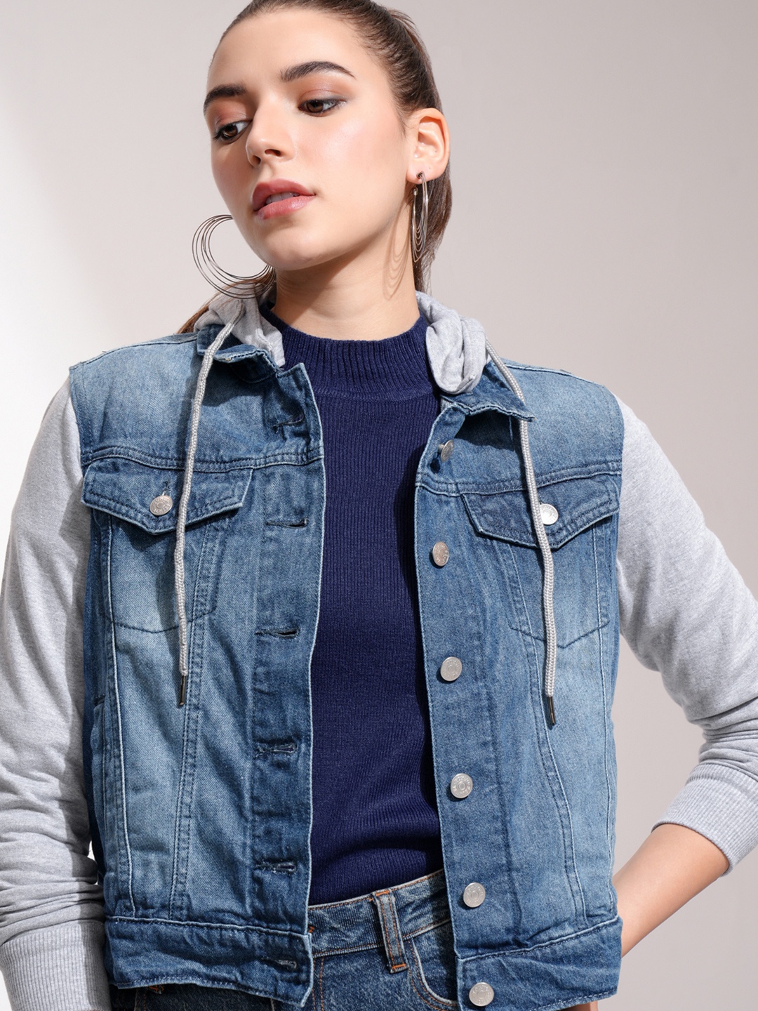 

Tokyo Talkies Women Blue Solid Jacket