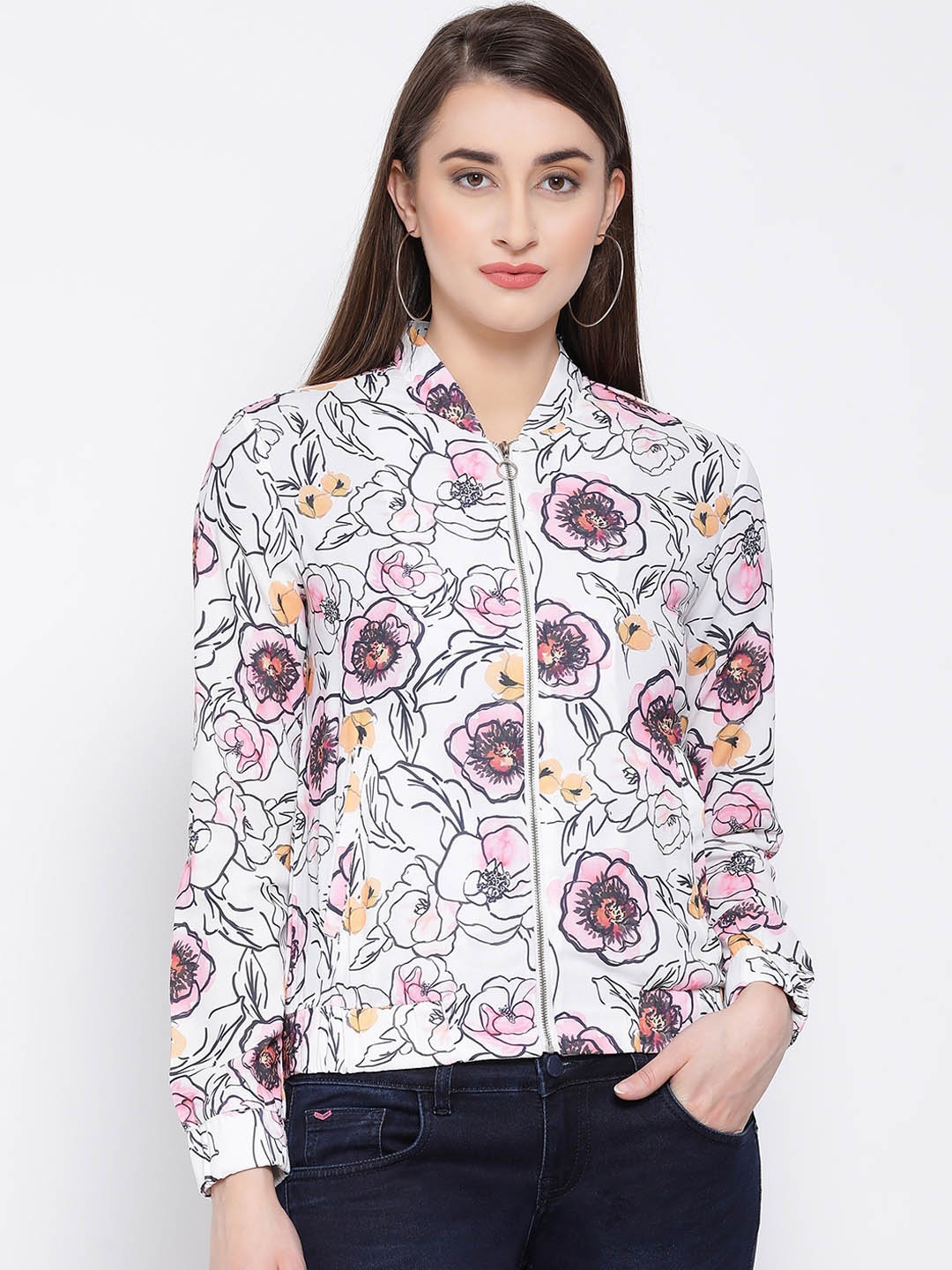 

Oxolloxo Women White Printed Lightweight Jacket