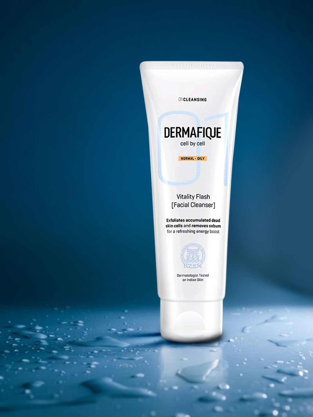 

Dermafique Unisex Vitality Flash Facial Cleanser 100 ml, White