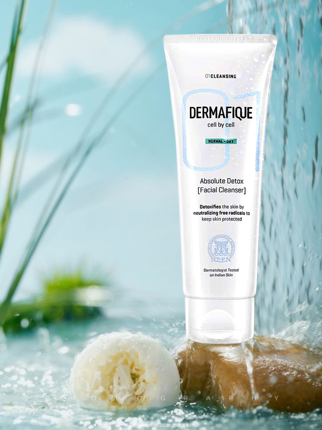 

Dermafique Unisex Absolute Detox Facial Cleanser 100 ml, White