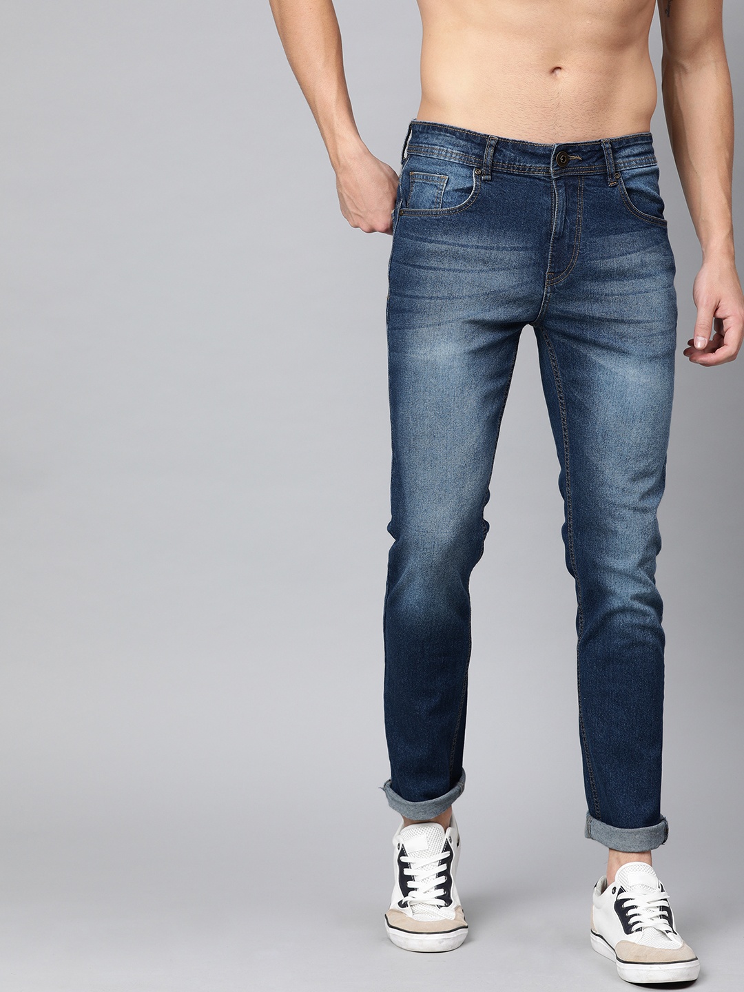 

The Roadster Lifestyle Co Men Blue Skinny Fit Mid-Rise Clean Look Stretchable Jeans