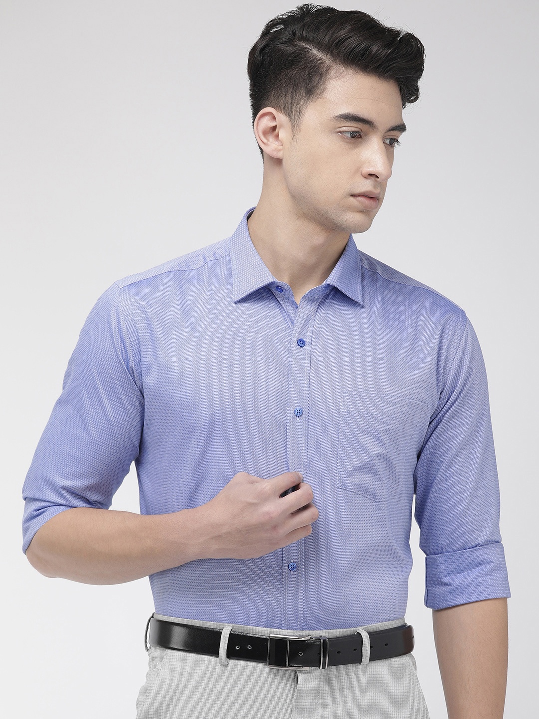 

Park Avenue Men Blue Slim Fit Self Design Casual Shirt