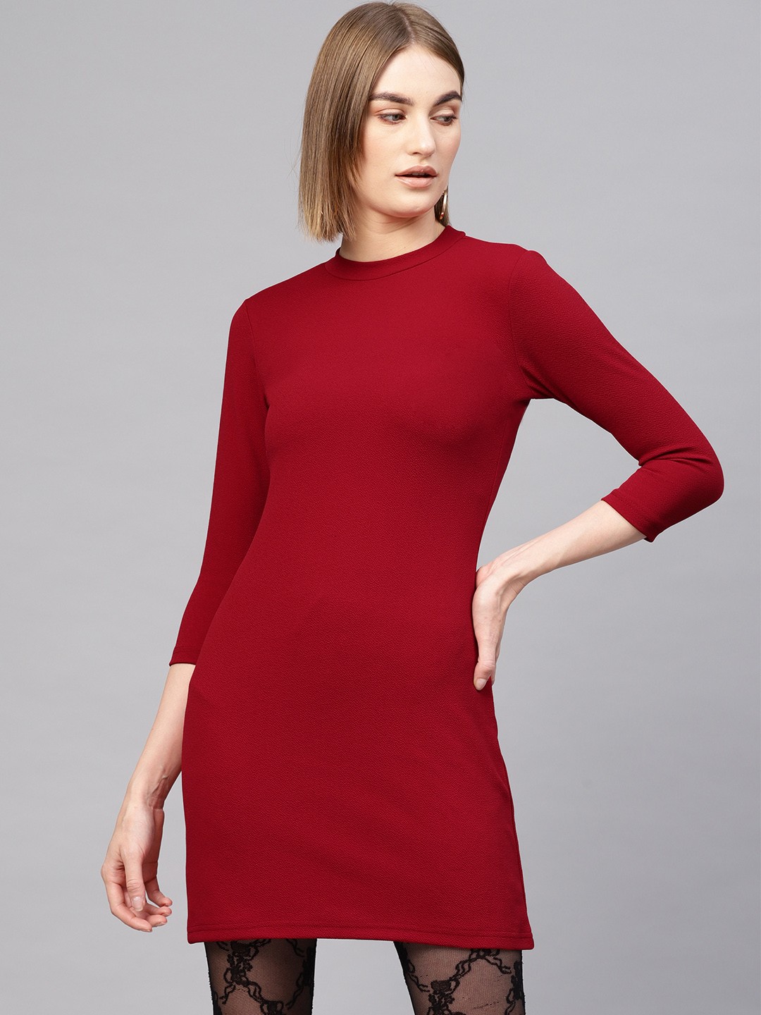 

SASSAFRAS Women Red Solid Sheath Dress