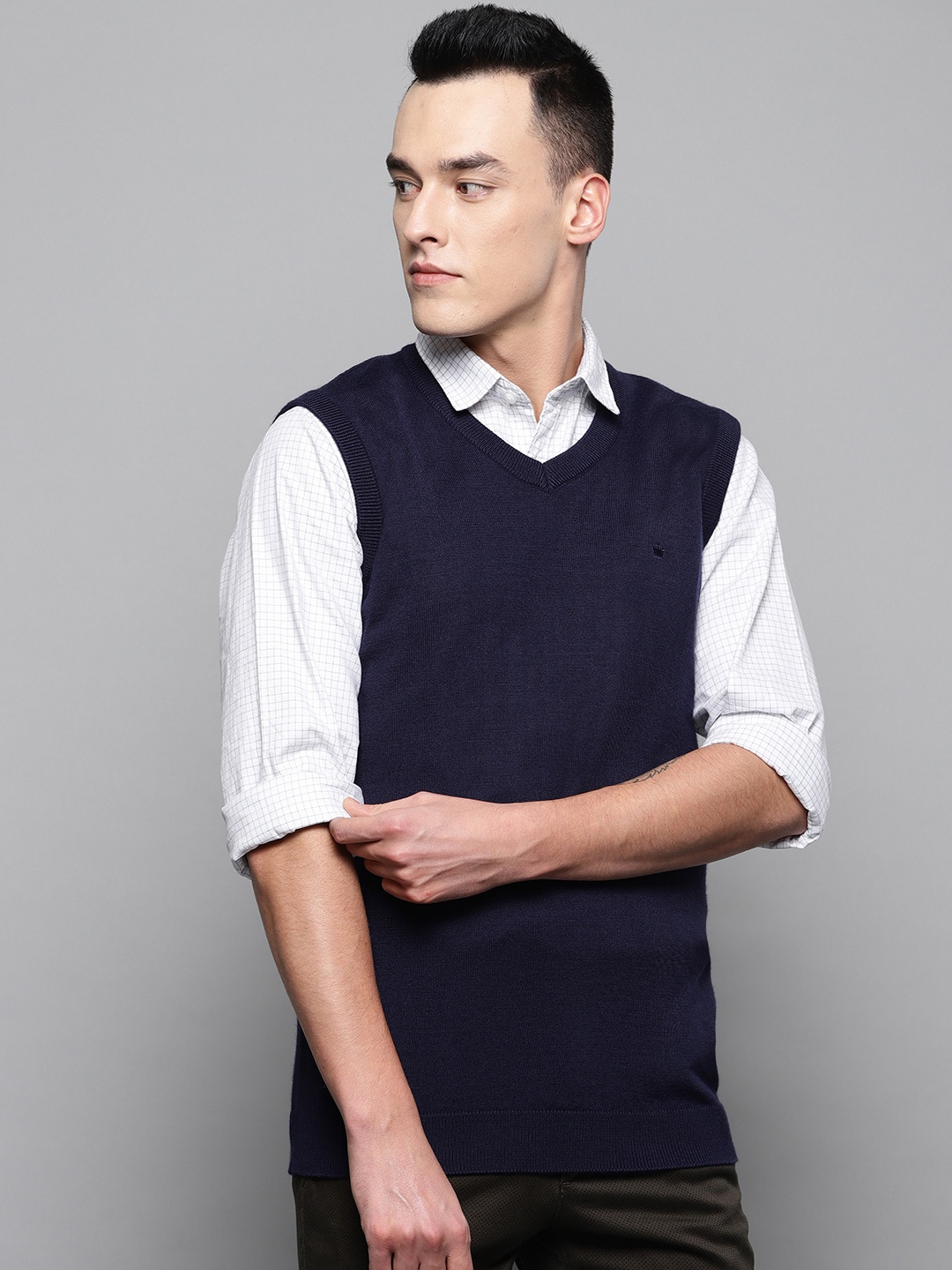 

Louis Philippe Men Navy Blue Solid Sweater Vest