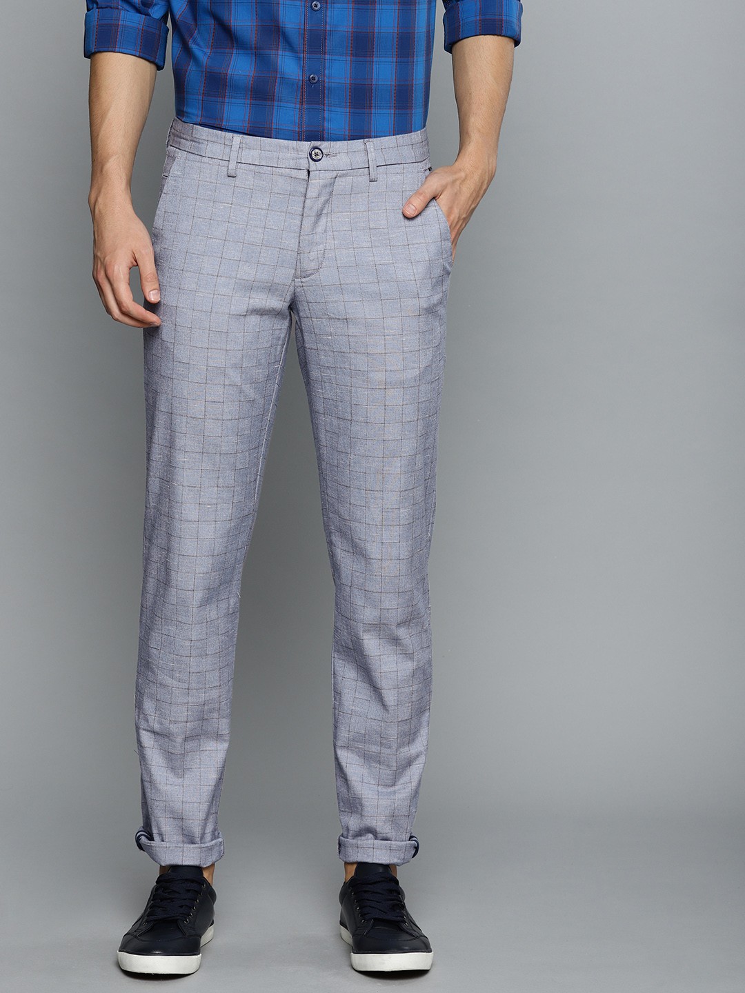 

Louis Philippe Sport Men Blue & Black Slim Fit Checked Regular Trousers