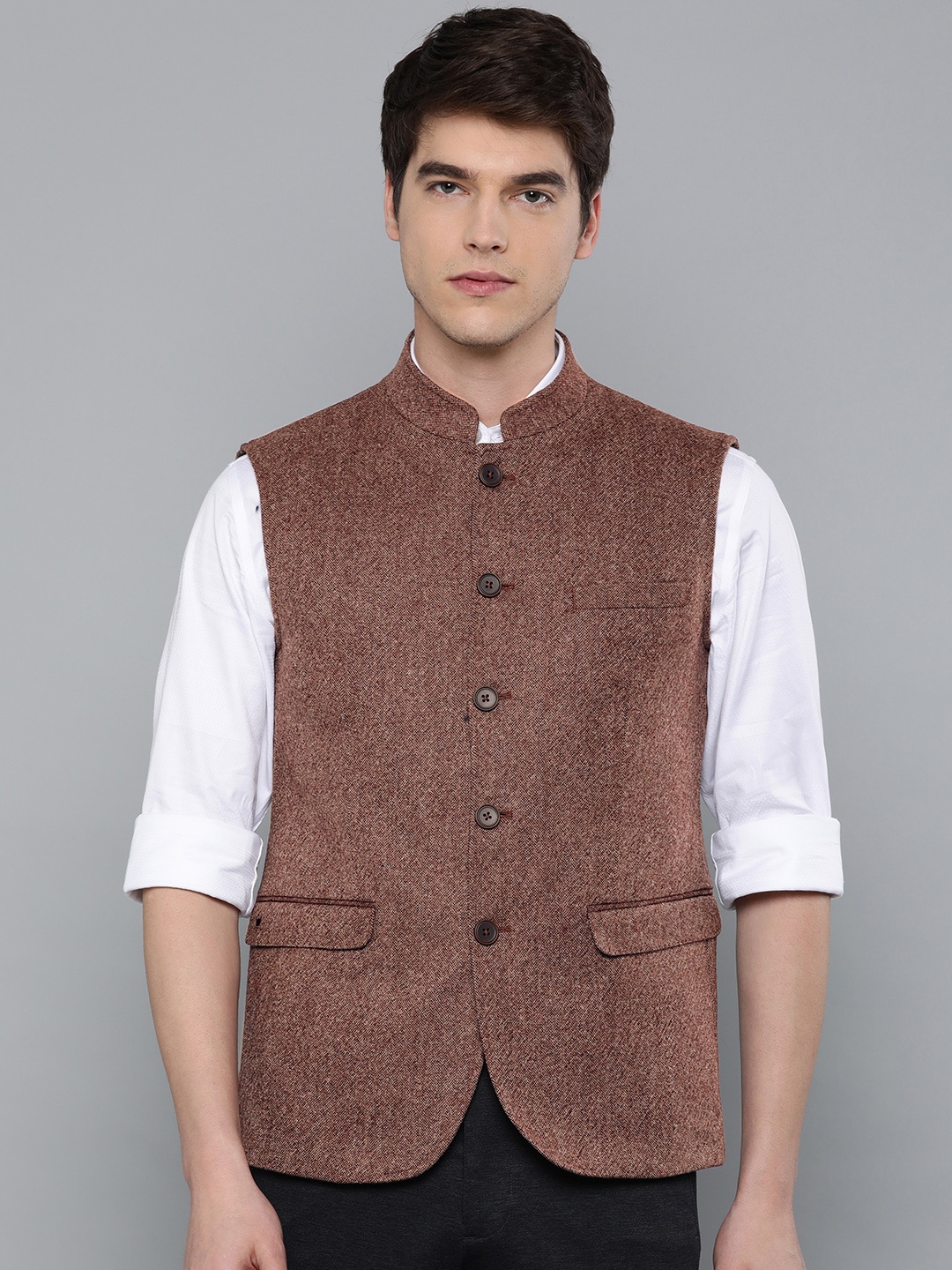

Louis Philippe Men Maroon Regular Fit Self-Design Woollen Nehru Jacket