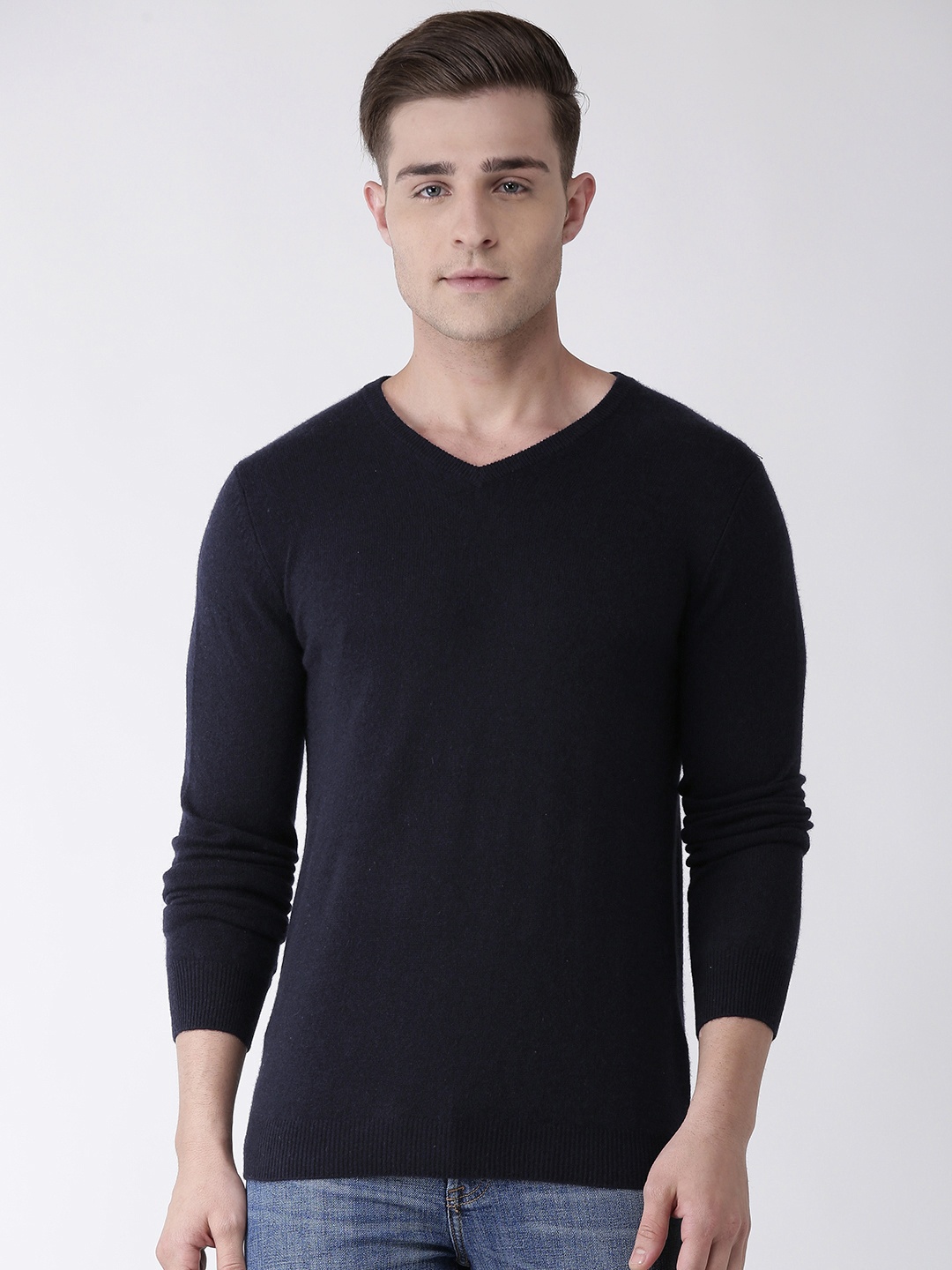 

Celio Men Navy Blue Solid Pullover Sweater