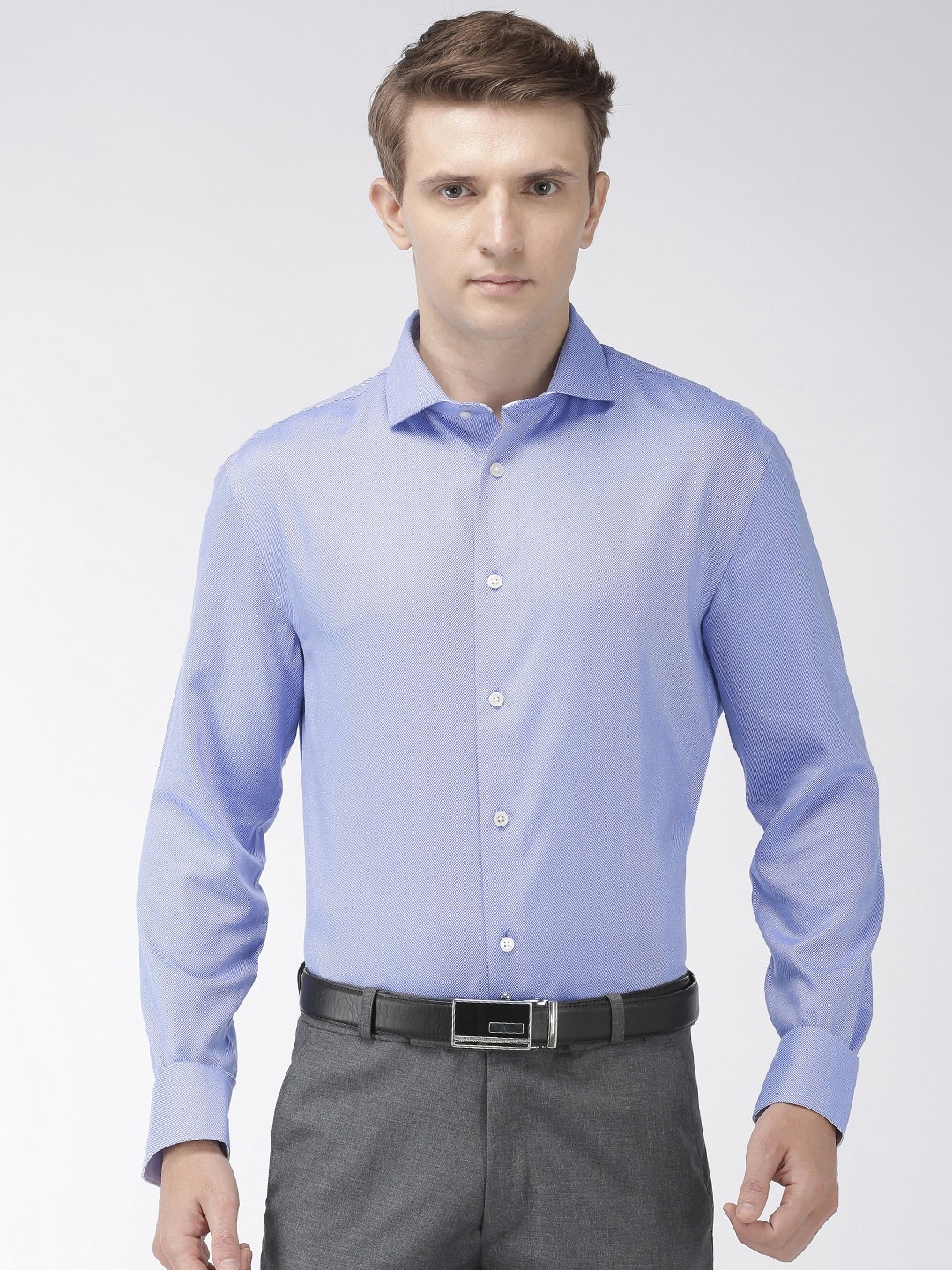 

Celio Men Blue & White Slim Fit Self Design Non Iron Formal Shirt