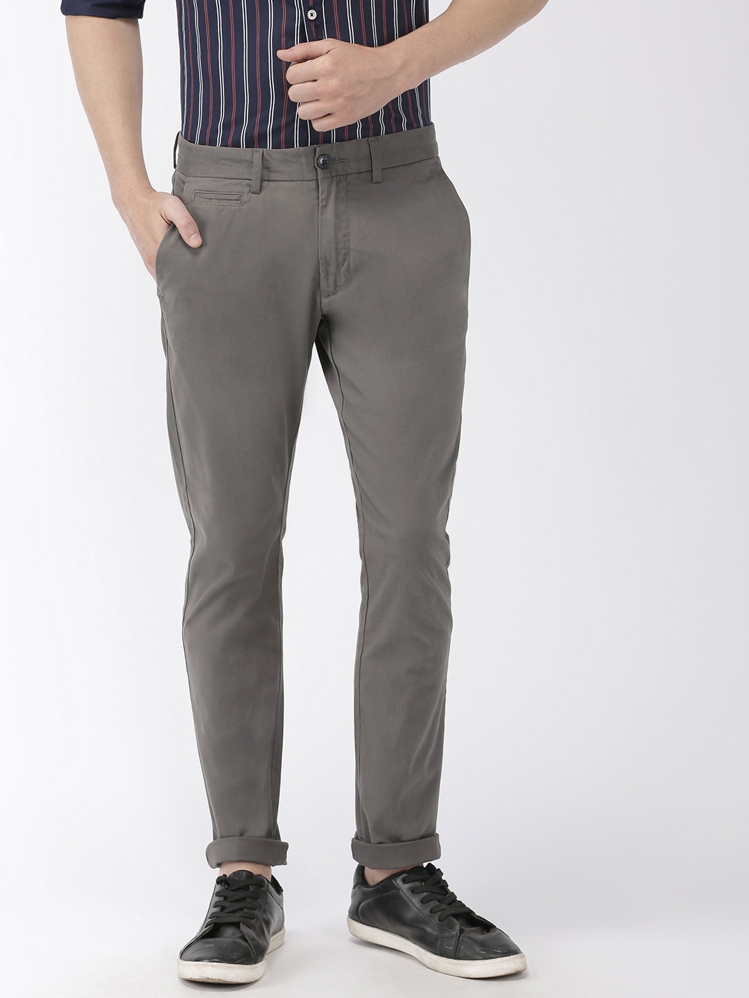 

Celio Men Grey Slim Fit Solid Regular Trousers