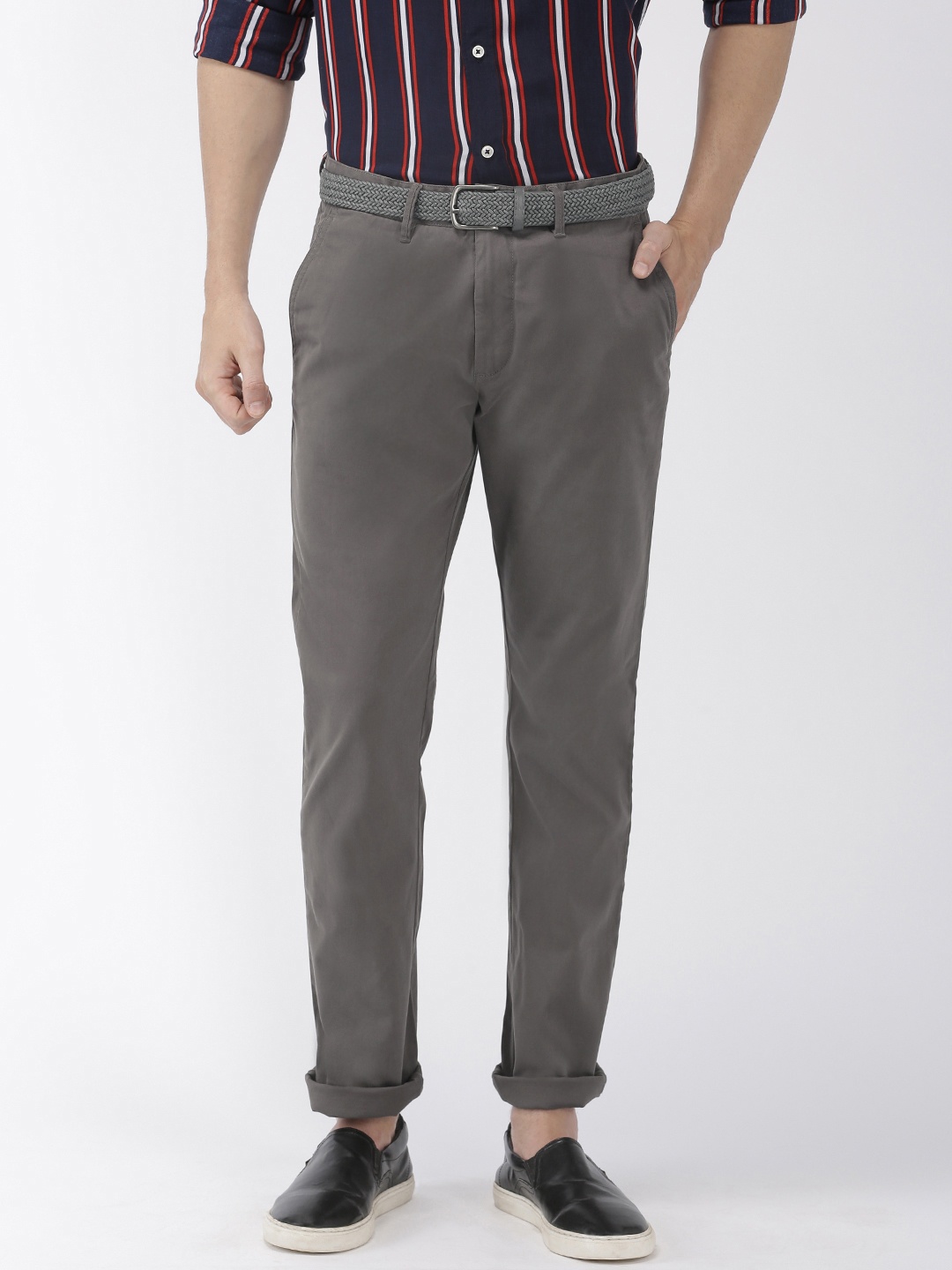 

Celio Men Grey Slim Fit Solid Regular Trousers