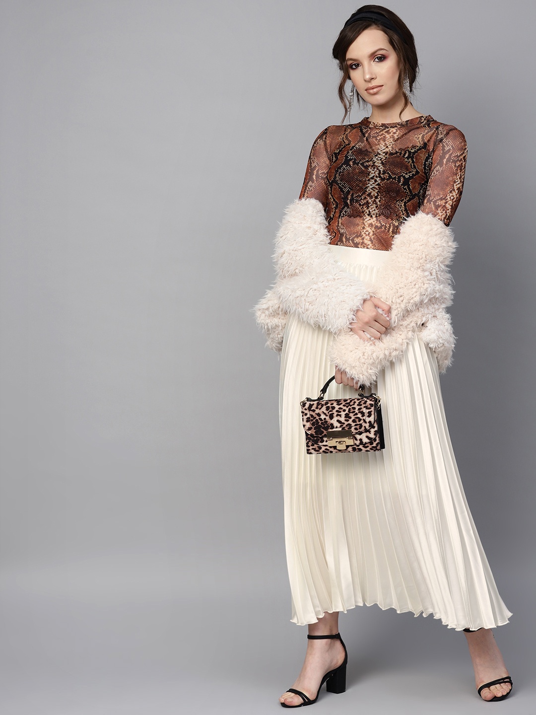 

SASSAFRAS Off-White Accordian Pleats Satin Finish Flared Maxi Skirt