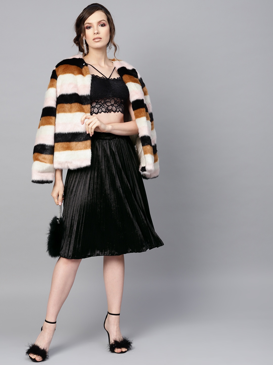 

SASSAFRAS Black Accordian Pleated Velvet Finish Flared Skirt