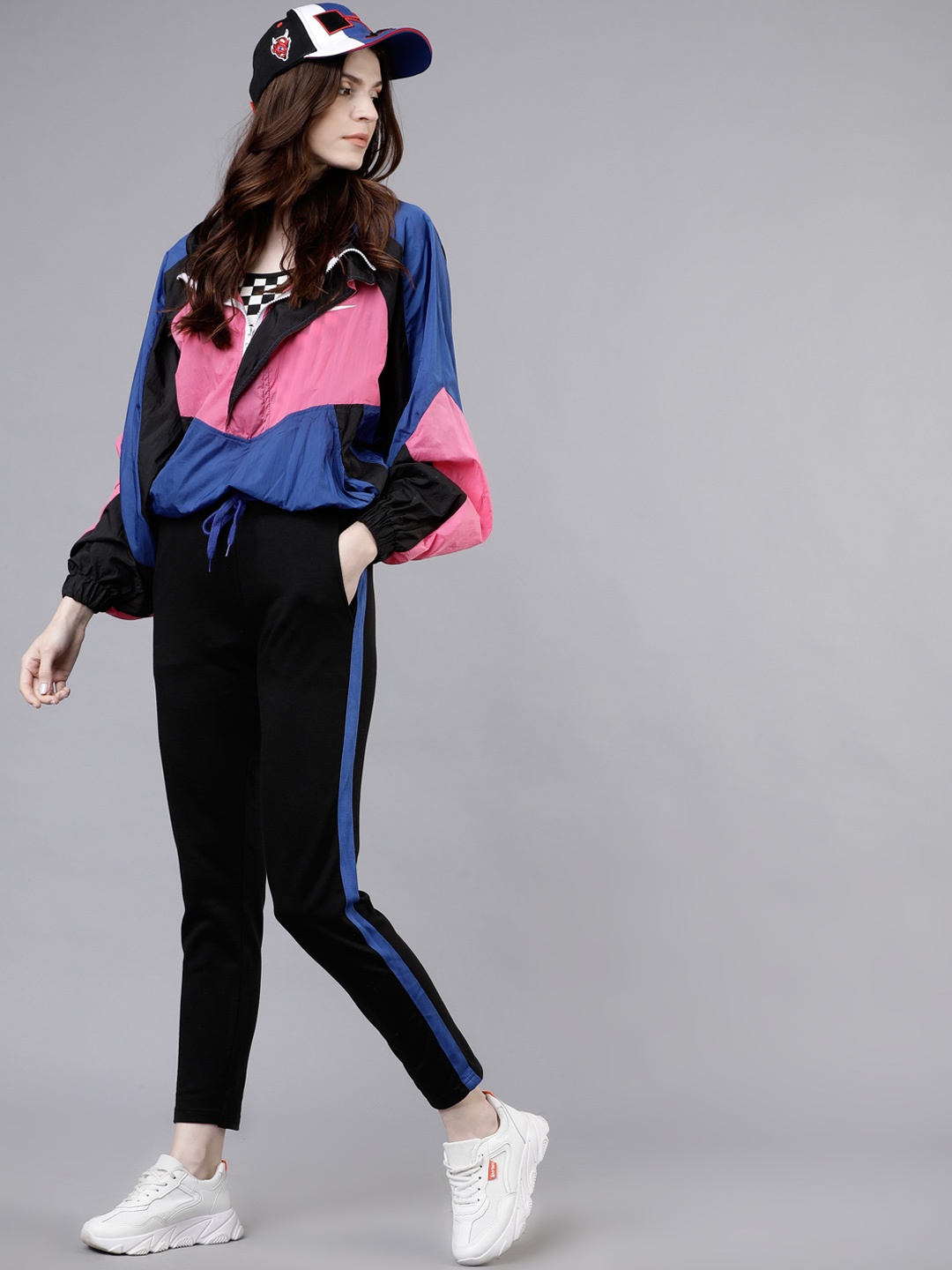 

Tokyo Talkies Women Black Solid Slim-Fit Track Pants