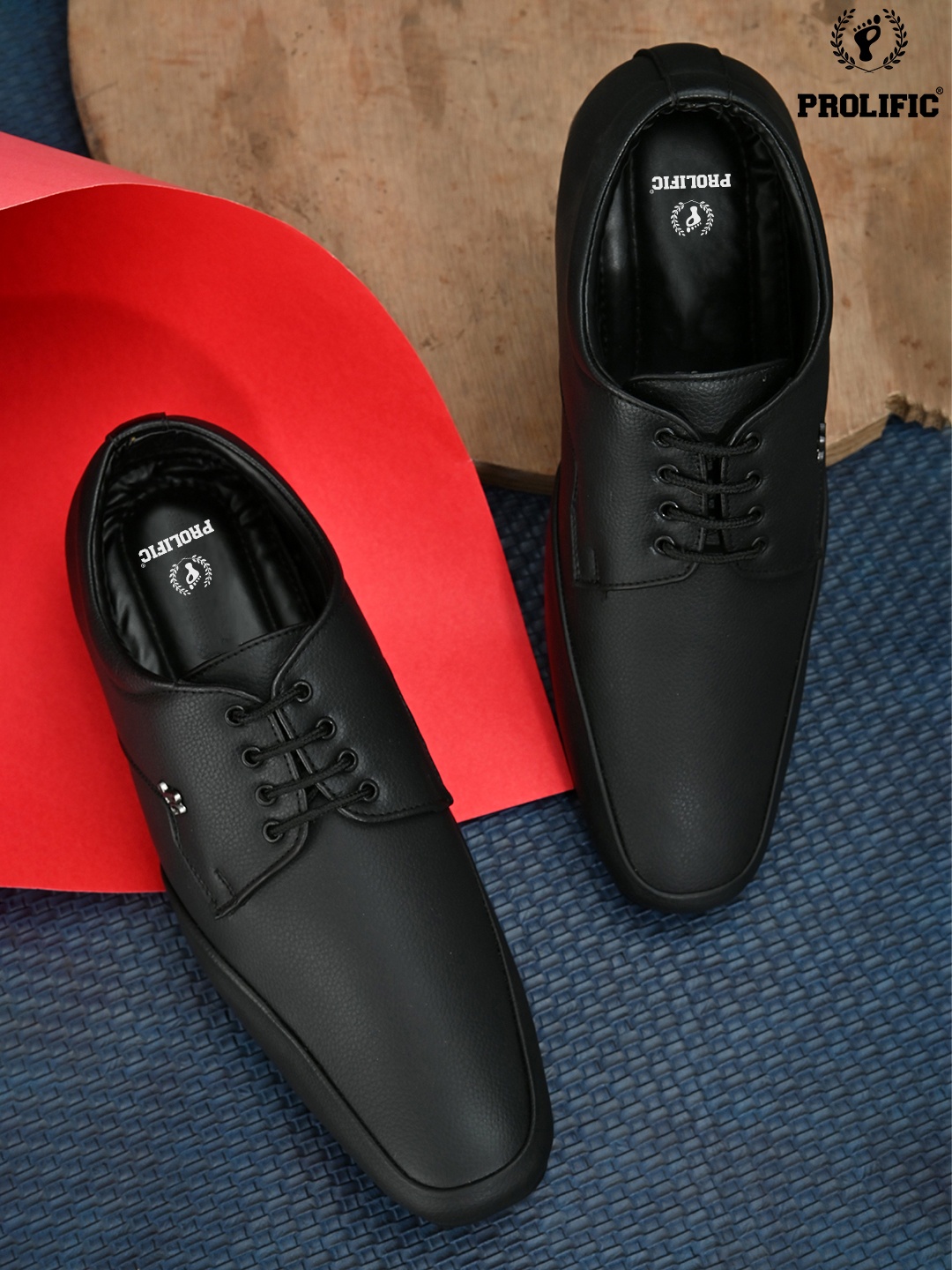 

Prolific Men Black Formal Shoes