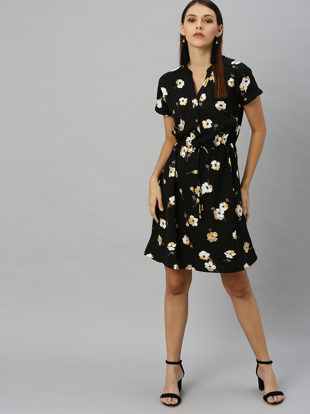 

Chemistry Women Black Printed Fit and Flare Dress