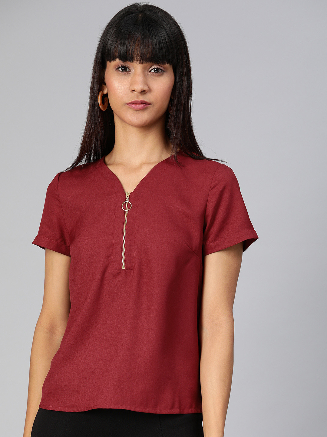 

Chemistry Women Maroon Solid Top with Front Zip