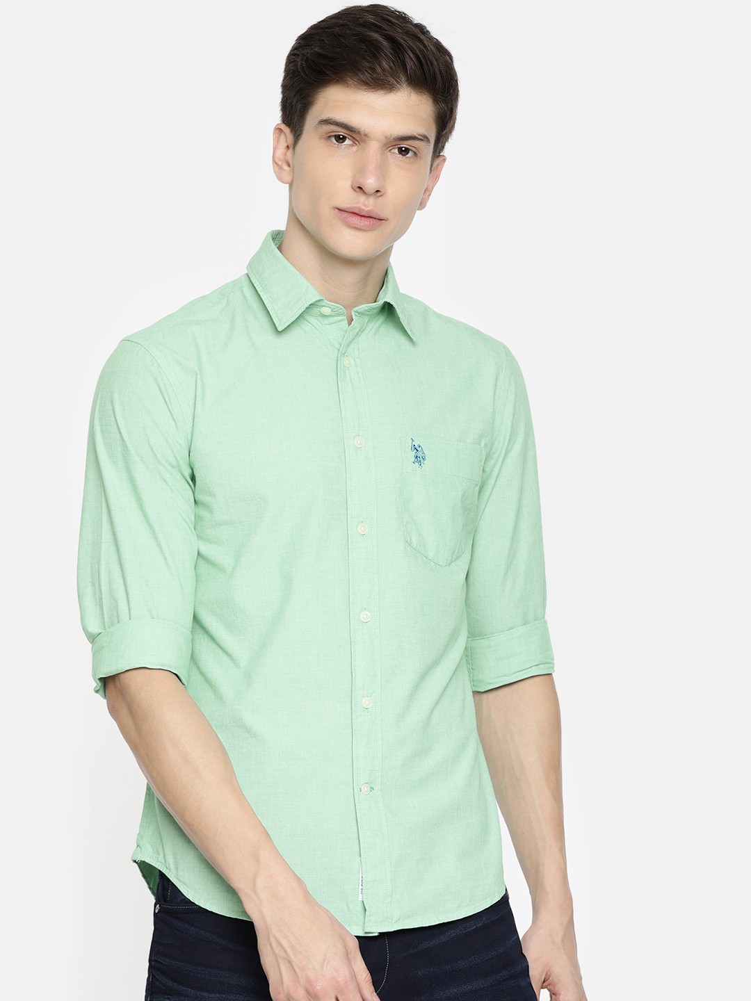 

U.S. Polo Assn. Men Green Tailored Fit Solid Casual Shirt