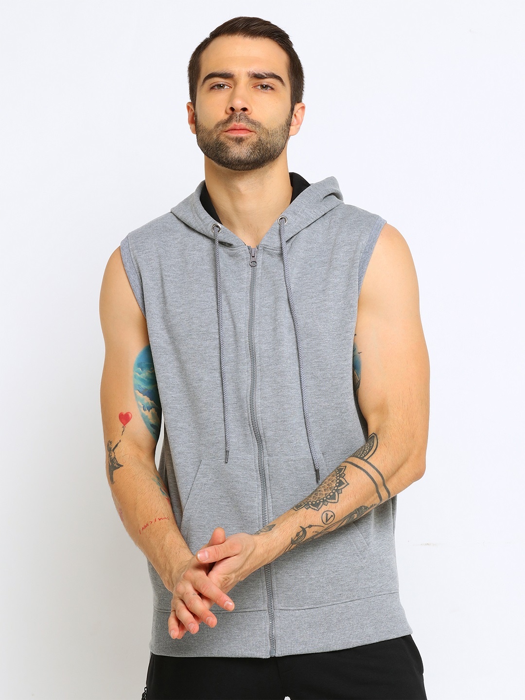 

Maniac Men Grey Solid Hooded Sweatshirt