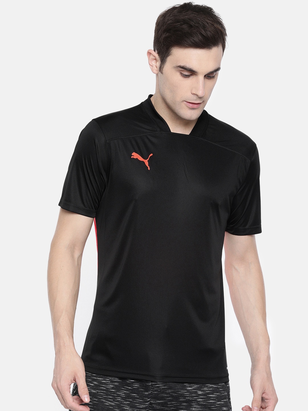 

Puma Men Black Solid ftblNXT Dry Cell Slim Fit Round Neck T-shirt